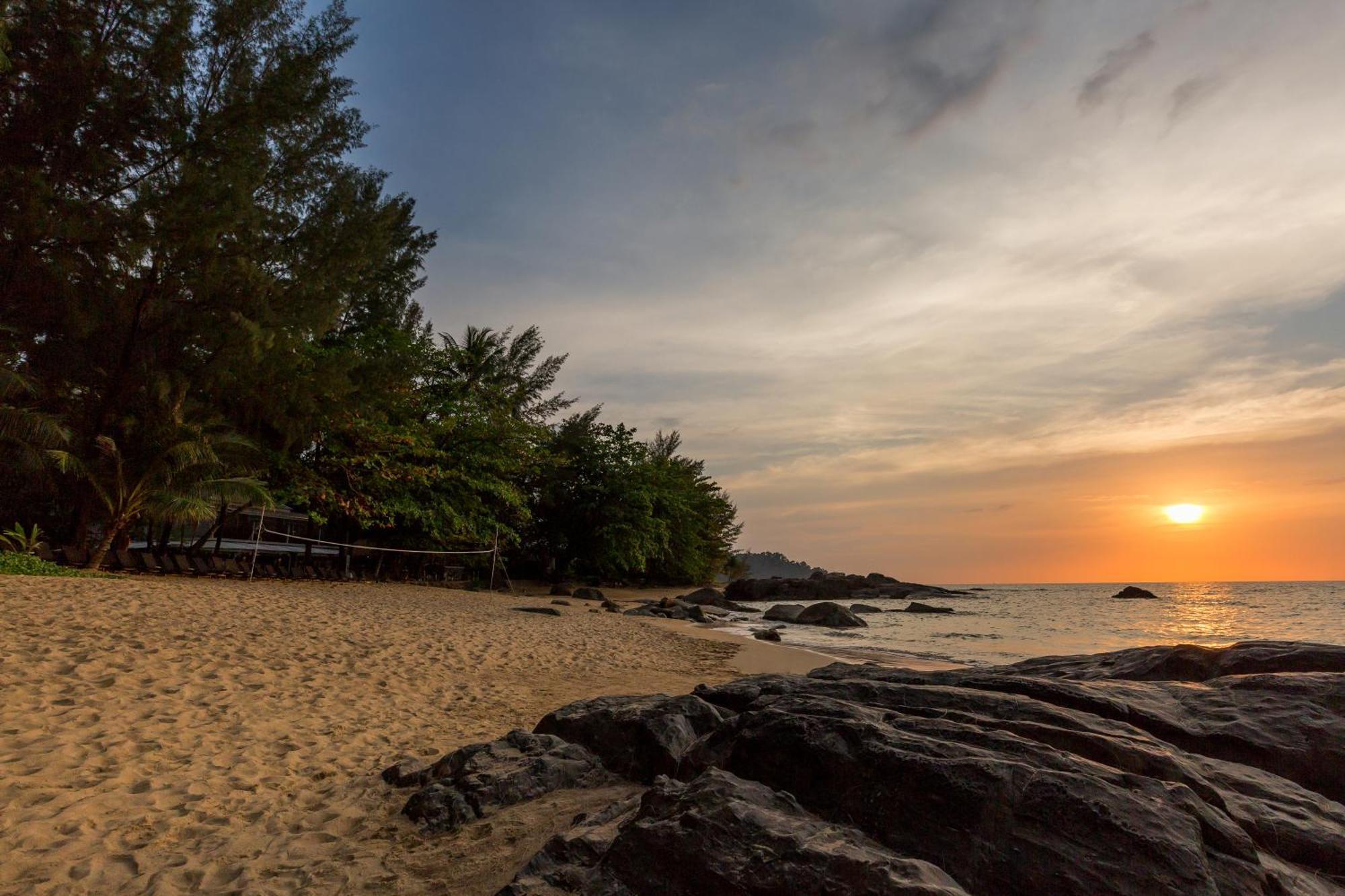 Sentido Khao Lak (Adults Only) Hotel Bagian luar foto