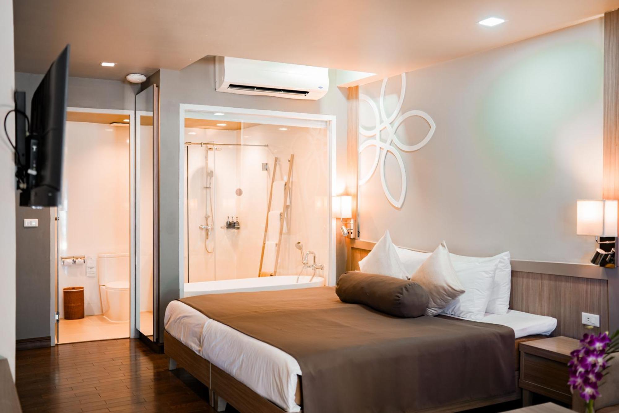 Sentido Khao Lak (Adults Only) Hotel Bagian luar foto